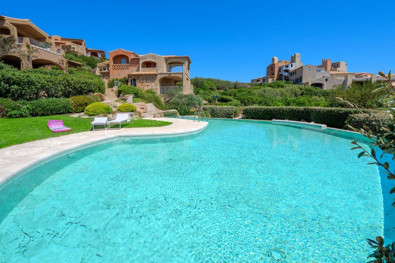 Villetta Azzurro - Sherdenia Luxury Apartments Marinella  Buitenkant foto